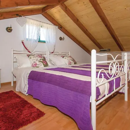 Awesome In With Kitchen * Smokvica (Korcula)